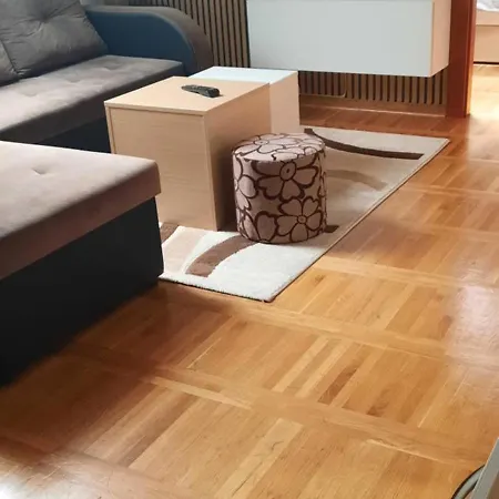 Mila 1 ズラティボール