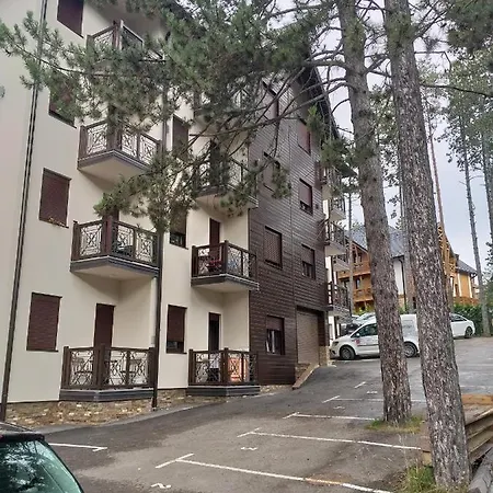 Mila 1 Apartment *